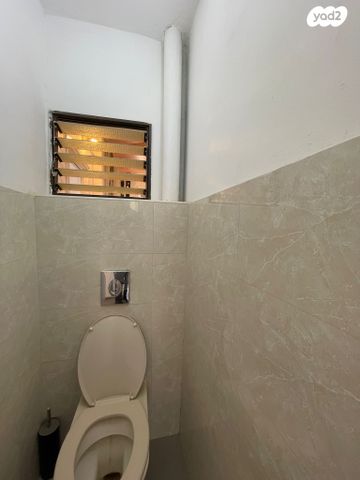 דירה, מצפה נבו, מצפה נבו, מעלה אדומים