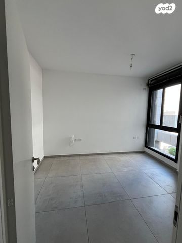 דירה, הצנחנים 23, נווה שרת, תל אביב יפו