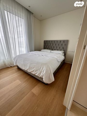 דירה, הירקון 99, תל אביב יפו