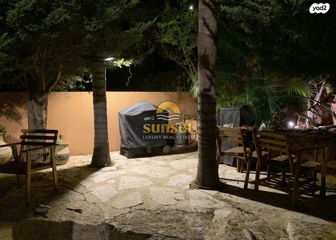 בית פרטי/ קוטג', הרקיע, הגולף, קיסריה