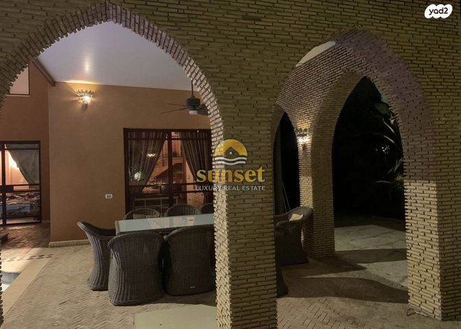 בית פרטי/ קוטג', הרקיע, הגולף, קיסריה