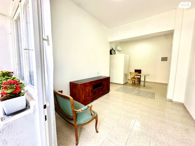 דירה, בן יהודה 41, חיפה