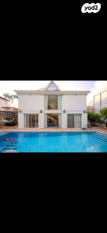 בית פרטי/ קוטג', הרצליה