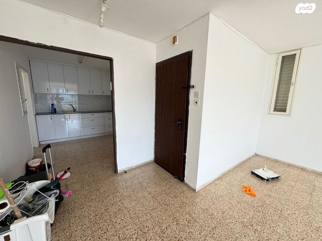 דירה, האורנים, רמת יקנעם, יקנעם עילית