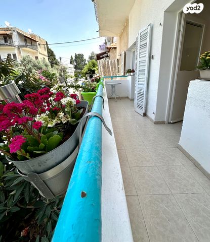 דירה, בן יהודה 41, חיפה