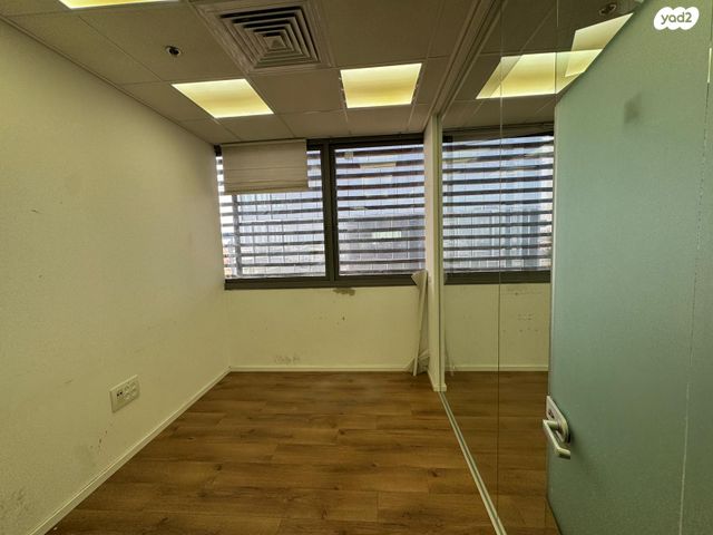 משרדים, יוסף לישנסקי, מב"ת מערב, אזור תעשייה חדש, ראשון לציון