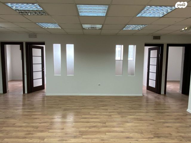 משרדים, דרך מנחם בגין, גני שרונה, קרית הממשלה, תל אביב יפו