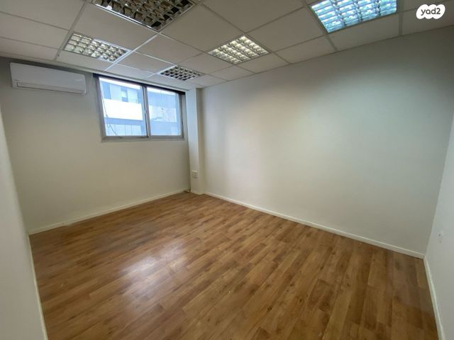 משרדים, דרך מנחם בגין, גני שרונה, קרית הממשלה, תל אביב יפו