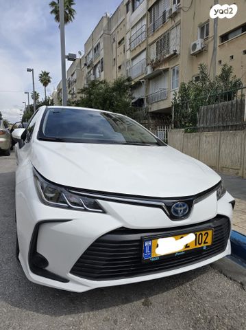 טויוטה קורולה