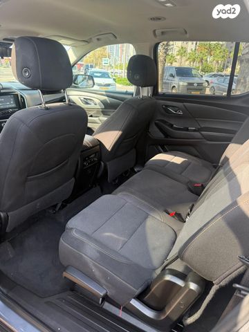 שברולט טראוורס