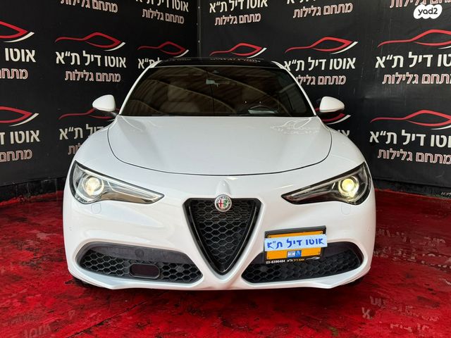 מודעת רכב אלפא רומיאו סטלביו