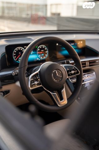 מרצדס-בנץ EQC