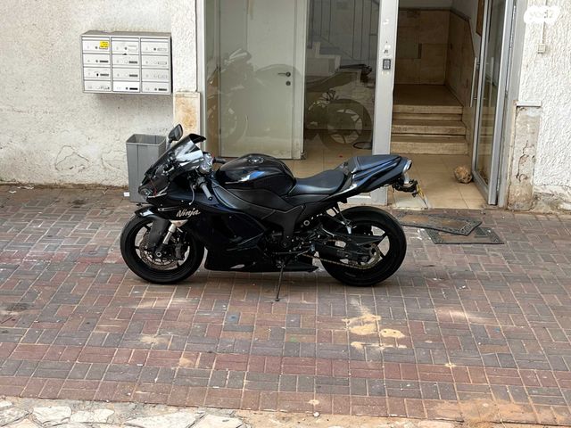 קאוואסאקי ZX-636R/6R