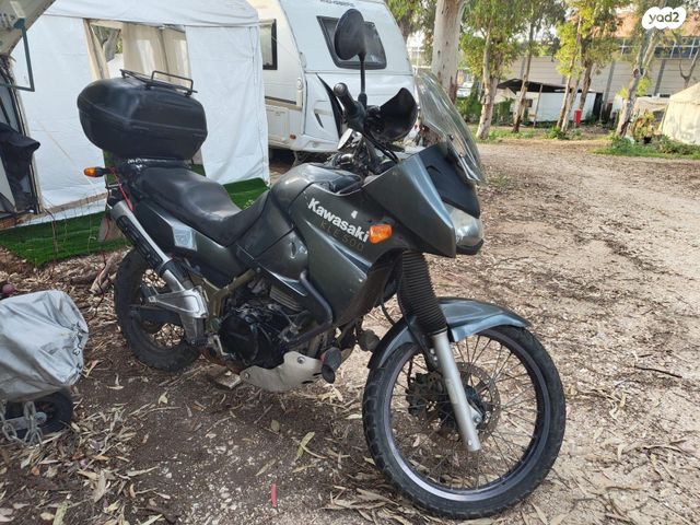קאוואסאקי KLE500