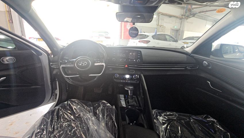 יונדאי אלנטרה