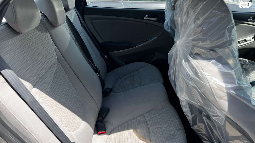 יונדאי אקסנט i25