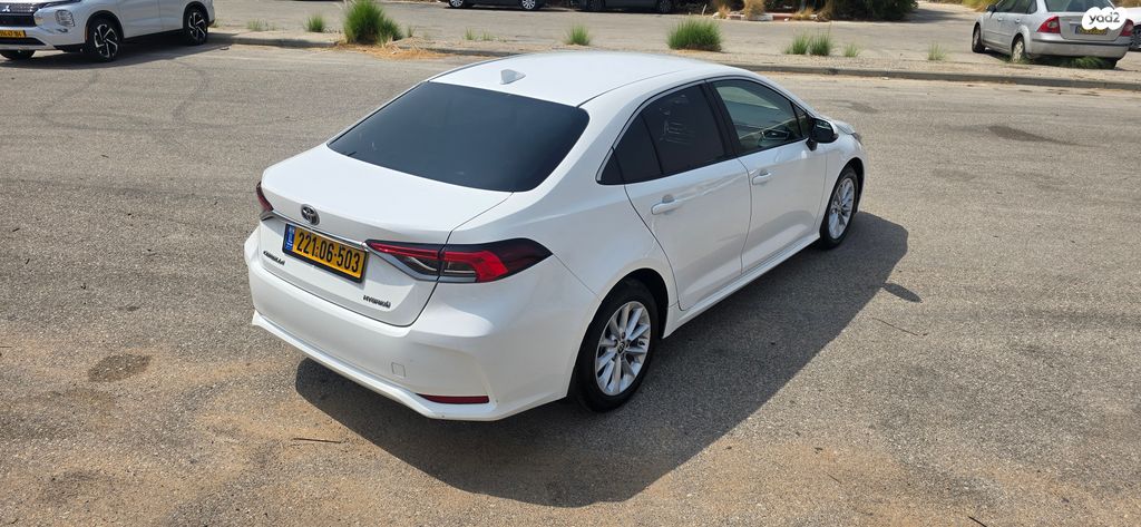 טויוטה קורולה