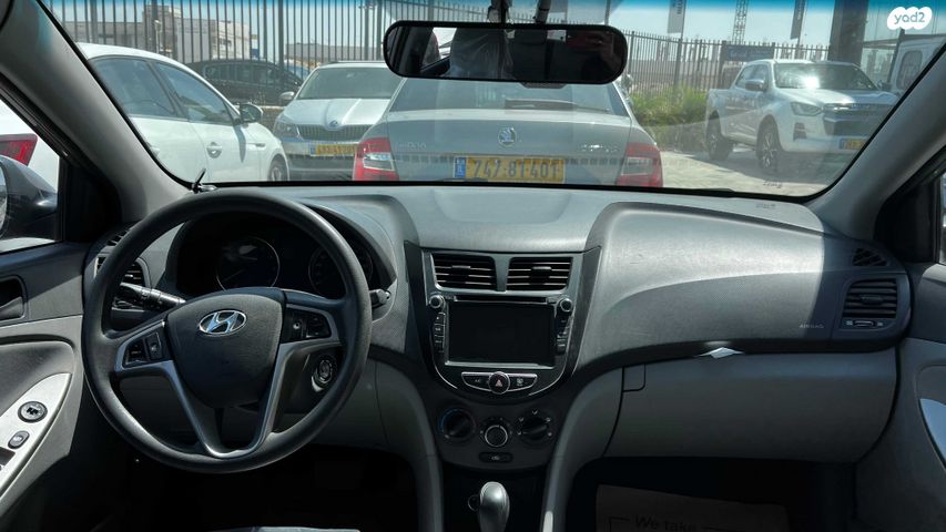 יונדאי אקסנט i25