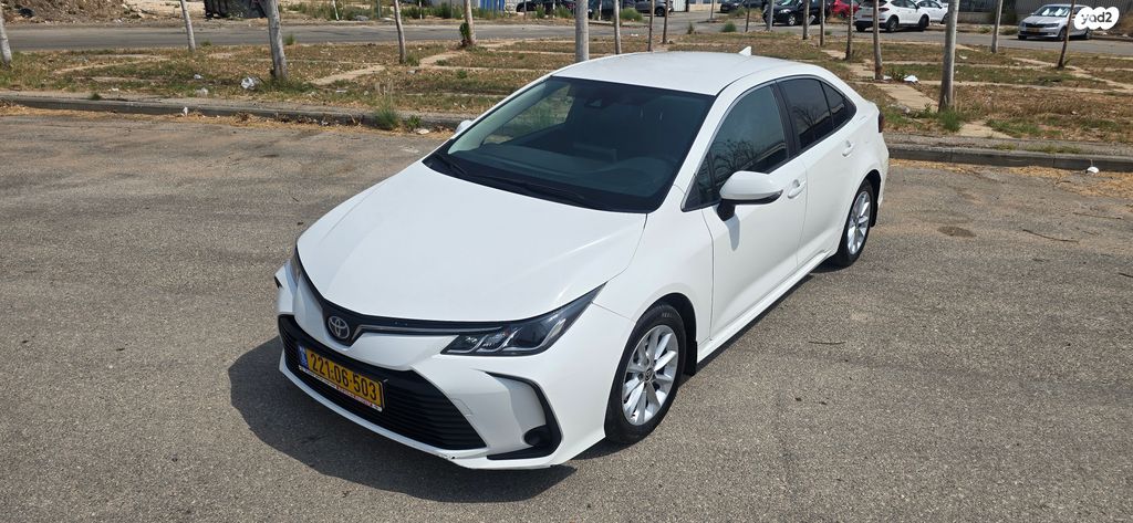 מודעת רכב טויוטה קורולה