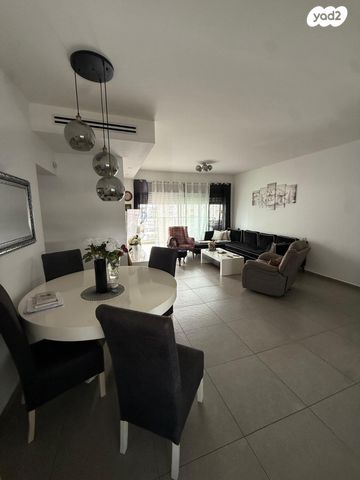 יעקב מרידור 10