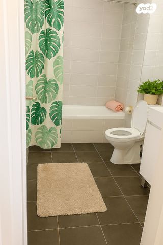 דירה, אחדות 13, בצוותא, חריש