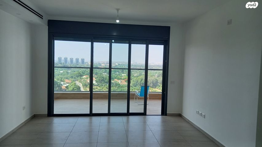 דירה, יצחק נבון 2, נאות אריאל שרון, קרית אונו