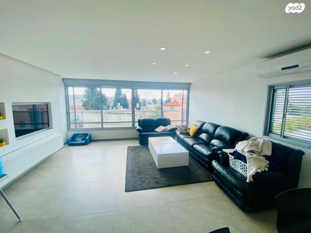 דירה, ד"ר אנריקו פבריגט 7, רסקו א', חולון