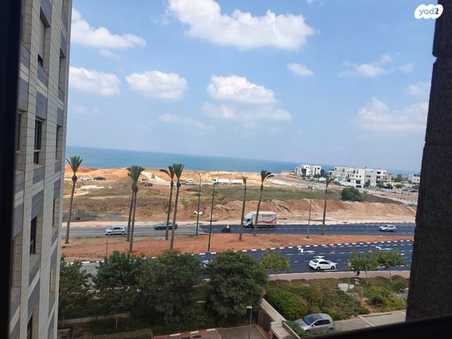 דירה, שדרות בן גוריון 143, אגמים, נתניה