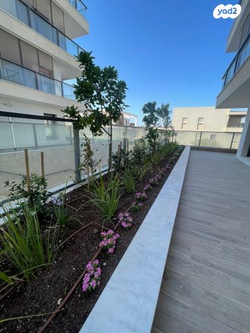 דירה, המייסדים 15, נווה אפרים, פרדס חנה כרכור