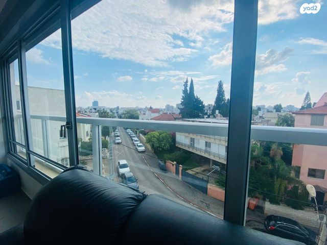 דירה, ד"ר אנריקו פבריגט 7, רסקו א', חולון