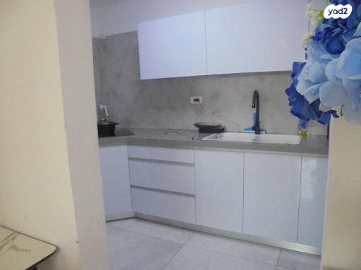 דירה, הרב אונטרמן 8, קרית הרב סלומון, פתח תקווה