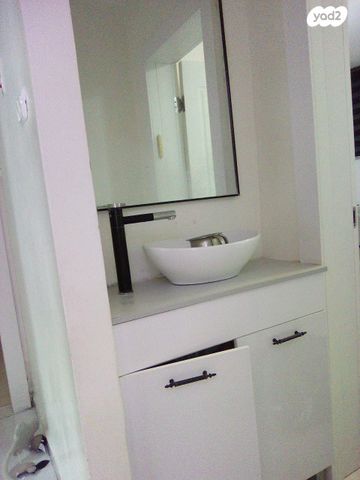 דירה, הרב אונטרמן 8, קרית הרב סלומון, פתח תקווה