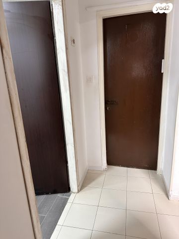 דירה, הרב חיים פינטו 1, בן גוריון, אופקים