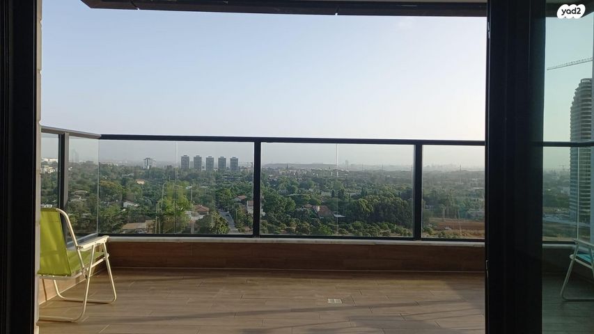 דירה, יצחק נבון 2, נאות אריאל שרון, קרית אונו