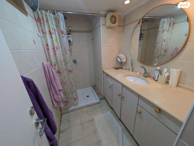 טשרניחובסקי 13