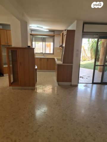 דירת גן, נהריה