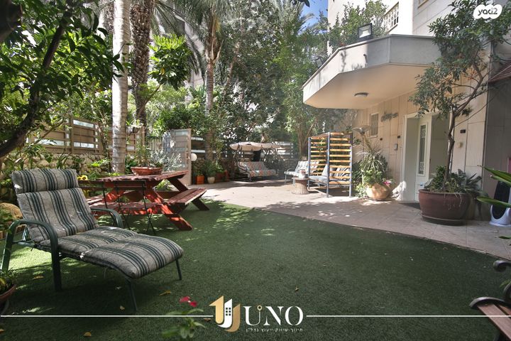 סמטת תמרי 13