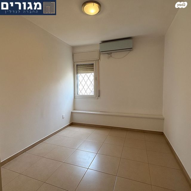 דירה, חנה סנש, חיפה