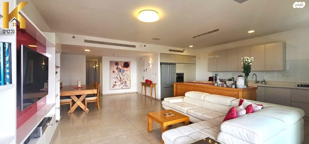 דירה, הוד השרון