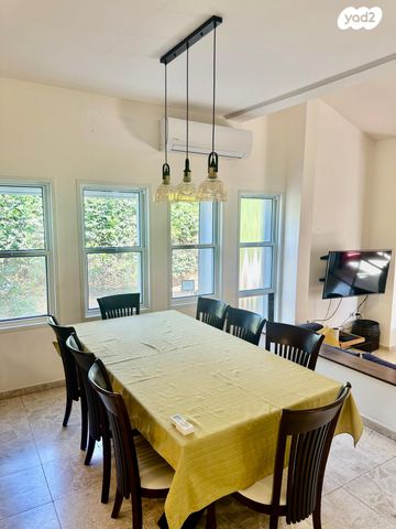 בית פרטי/ קוטג', ההדרים, גני הדר, גני הדר