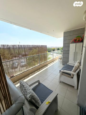 דירה, חזון אי"ש, רחובות הצעירה, רחובות