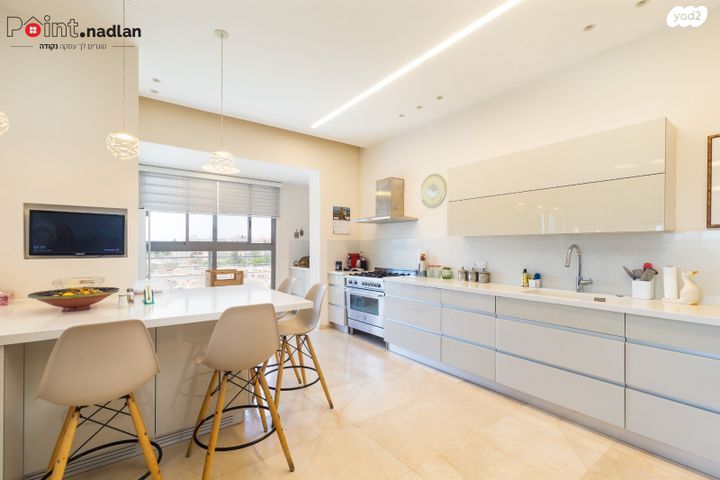 גג/ פנטהאוז, רמת שרת, ירושלים