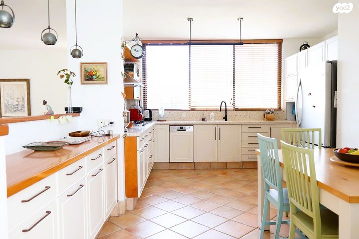 גג/ פנטהאוז, העוגן, נס ציונה