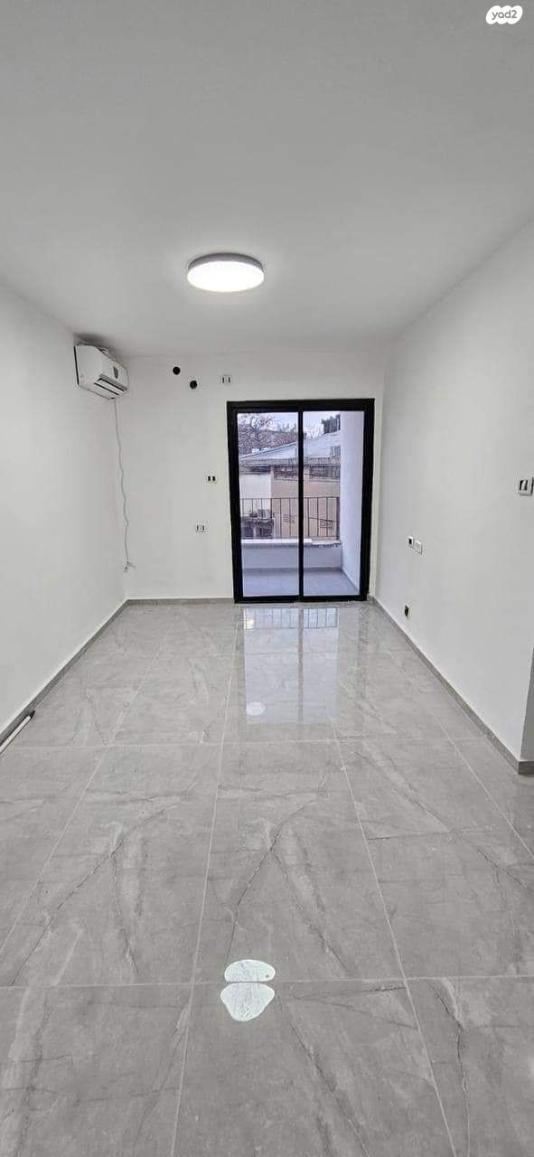 דירה, קרית אתא