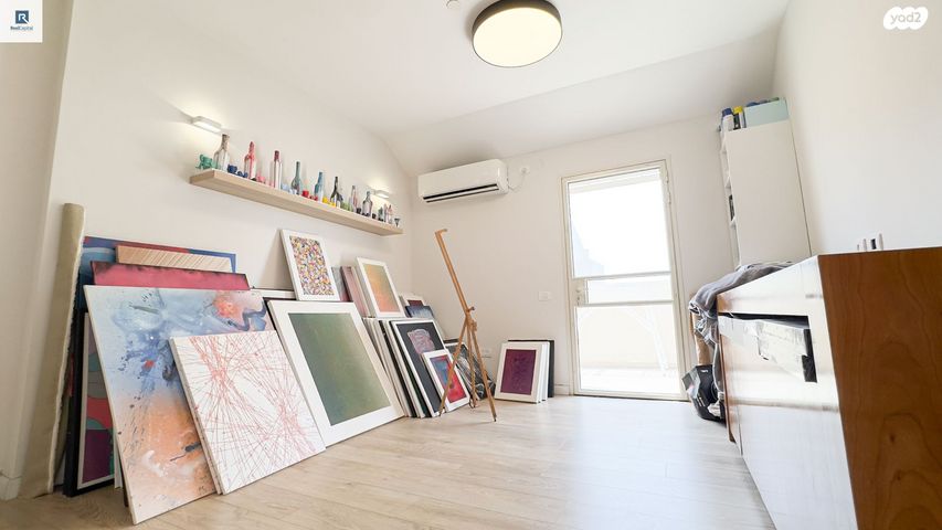 דופלקס, הראשונים, כפר סבא