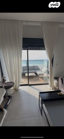 גג/ פנטהאוז