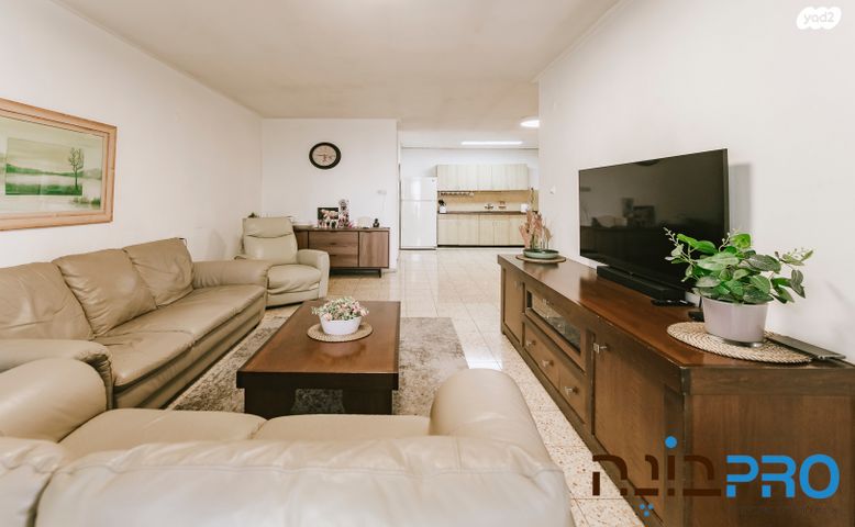 דירה, ברזילי, כצנלסון, ראשון לציון