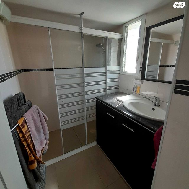 דירה, פבזנר 20, הדר מרכז, חיפה