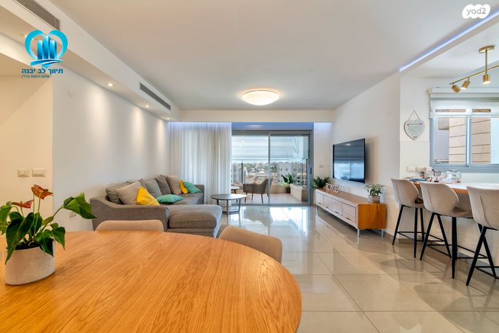 דירה, המשוט, נאות רבין, יבנה