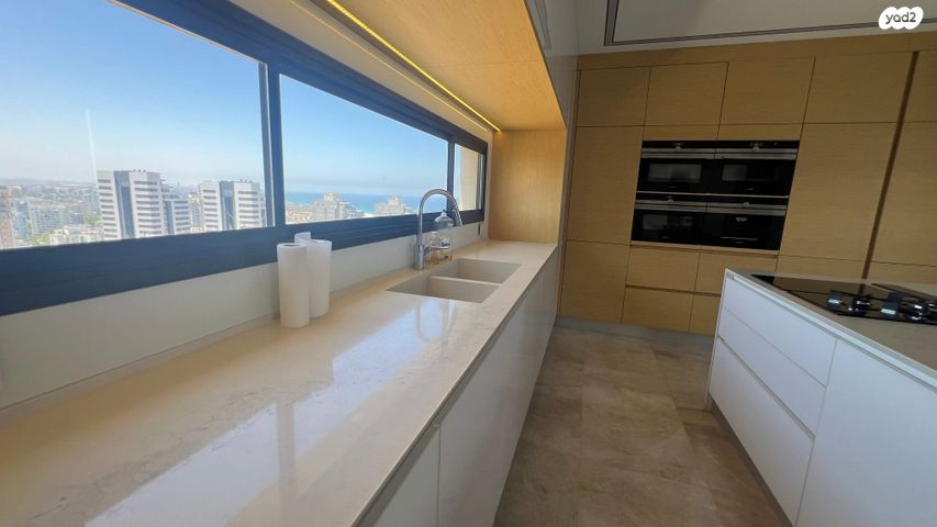 גג/ פנטהאוז, עוזי חיטמן 6, הקריה מע"ר, אשדוד